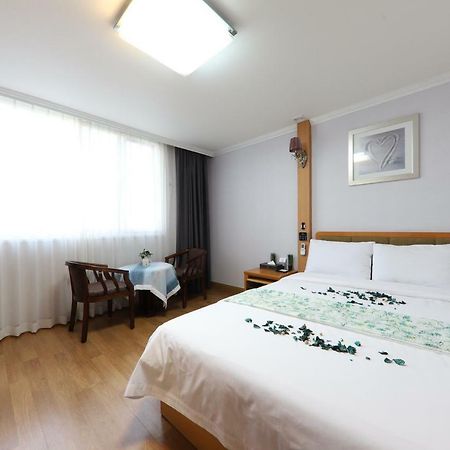 Gwangalli Utopia Tourist Hotel Μπουσάν Εξωτερικό φωτογραφία